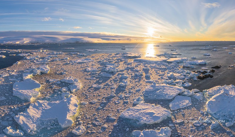 Gourdin Island at sunset