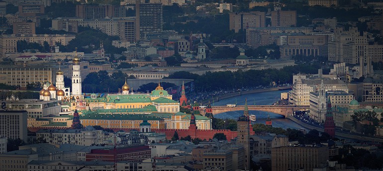 Москва. Вид с высоты 300м. Гигапанорама - AirPano.ru • 360 Градусов Аэрофотопанорамы • 3D Виртуальные Туры Вокруг Света