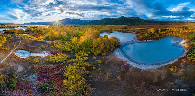 Lake «Eight», Uzon caldera, Kamchatka, Russia