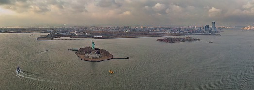 Статуя Свободы, Нью-Йорк, США - AirPano.ru • 360 Degree Aerial Panorama • 3D Virtual Tours Around the World