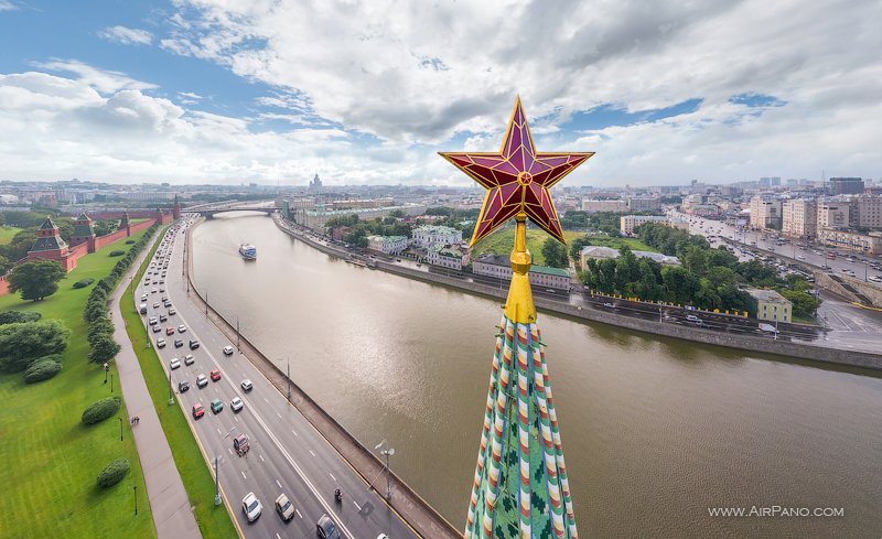 Звезда на Водовзводной башне