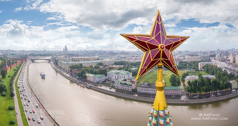 Звезда на Водовзводной башне