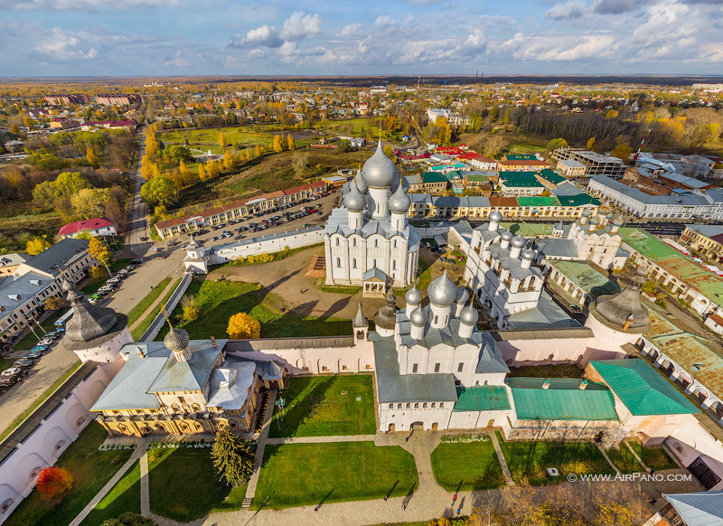 Rostov Kremlin, Assumption Cathedral 