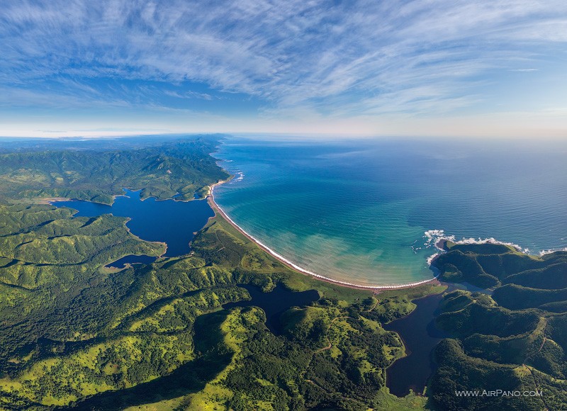 Остров Сахалин, Охотское море