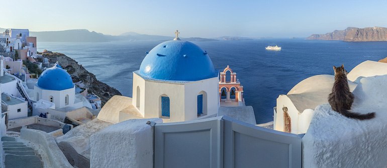 Санторини, Ия, Греция - AirPano.ru • 360 Градусов Аэрофотопанорамы • 3D Виртуальные Туры Вокруг Света