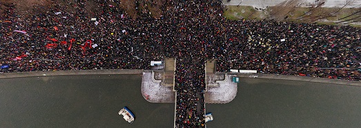 Митинг на Болотной Площади 10.12.2011 - AirPano.ru • 360 Градусов Аэрофотопанорамы • 3D Виртуальные Туры Вокруг Света