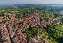 Bird's-eye view of Siena #9