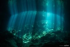 Под водой Под водой