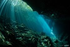 Подводная пещера Подводная пещера