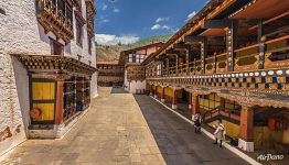 В монастыре Ринпунг-дзонг. Бутан. Буддизм