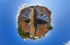 Planet above the streets of Paraty
