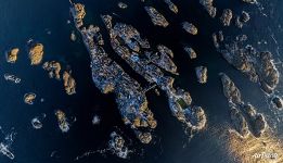 Рыбацкая деревня Хеннингсвер с высоты Рыбацкая деревня Хеннингсвер с высоты