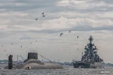 Крейсер «Дмитрий Донской» и крейсер «Петр Великий»