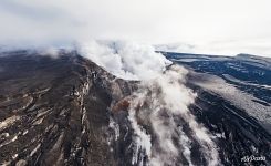 Кратер вулкана Эйяфьятлаякудль