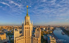 Сталинские высотки. Жилой дом на Котельнической набережной №2 Сталинские высотки. Жилой дом на Котельнической набережной №2