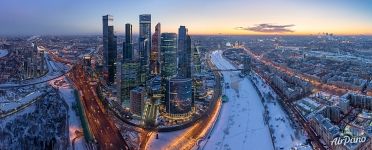 Москва-Сити. Панорама 16608х6682 пикселей