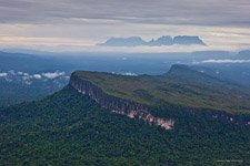 Венесуэла, окрестности водопад Анхель, тепуи Венесуэла, окрестности водопад Анхель, тепуи