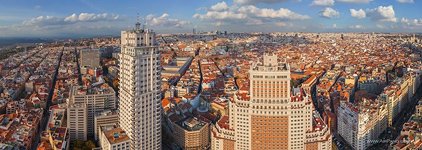 Здание «Испания» и Мадридская башня Здание «Испания» и Мадридская башня