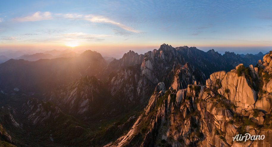 Горы Хуаншань, Китай