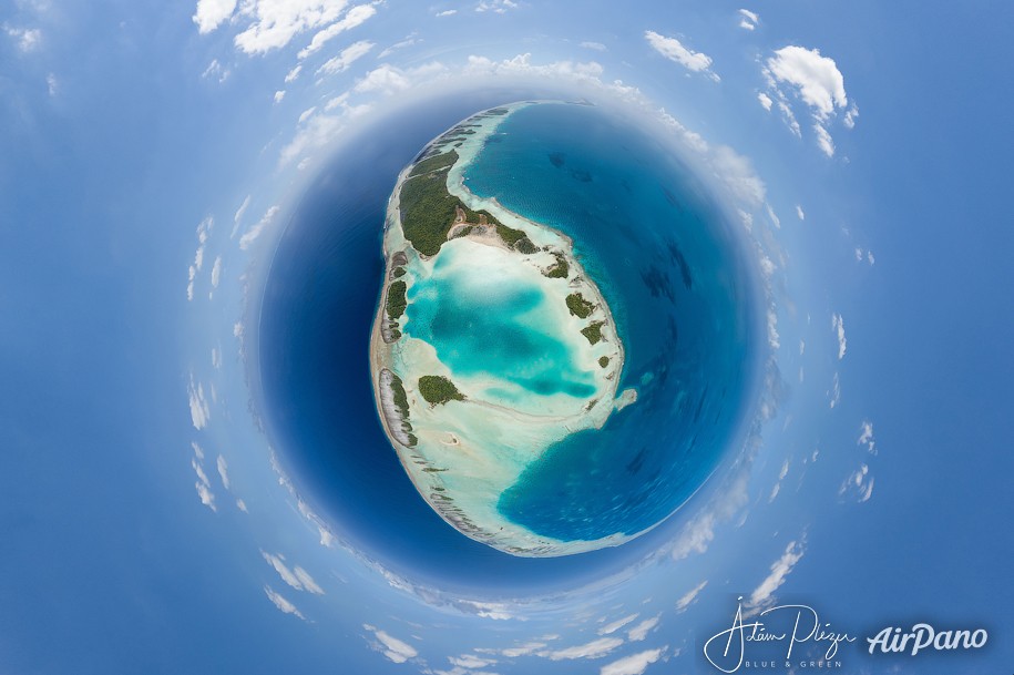 Голубая лагуна. Атолл Рангироа, Французская Полинезия