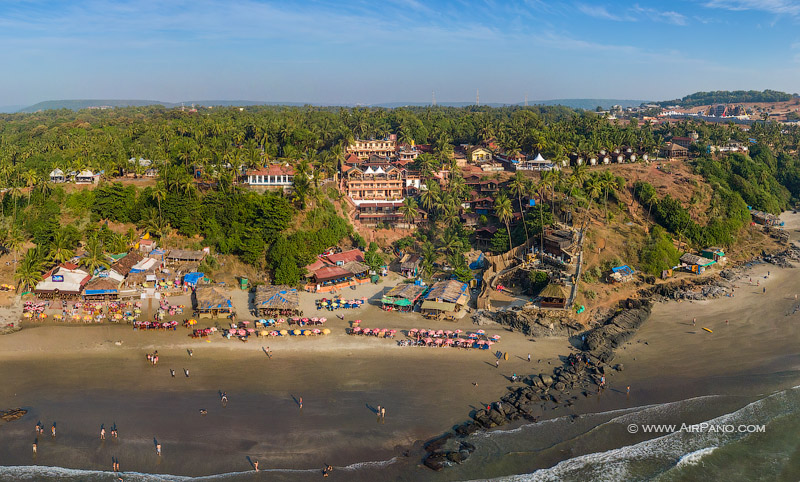 Пляж мини-Вагатор. Северный Гоа, Индия