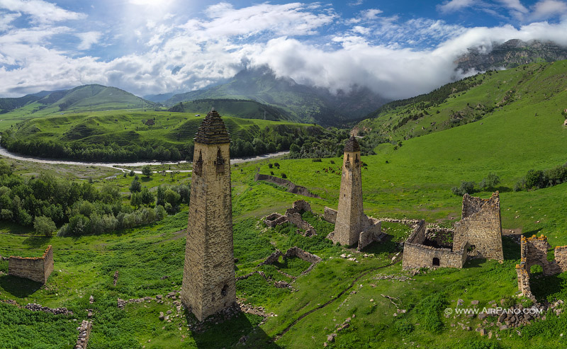 Ингушские башни, Россия