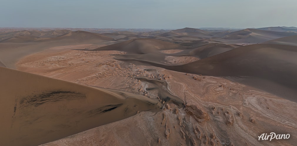 Over the Lut Desert