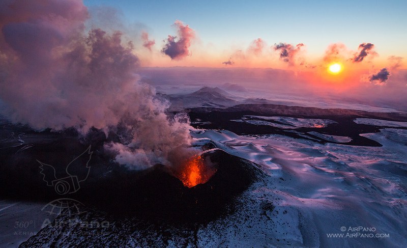 Извержение вулкана Плоский Толбачик в 2012 году