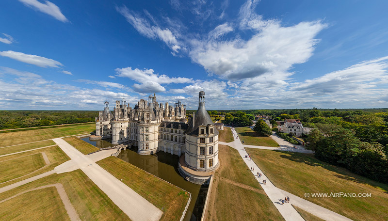 Chateau De Chambord  A Masterpiece of the French Renaissance 