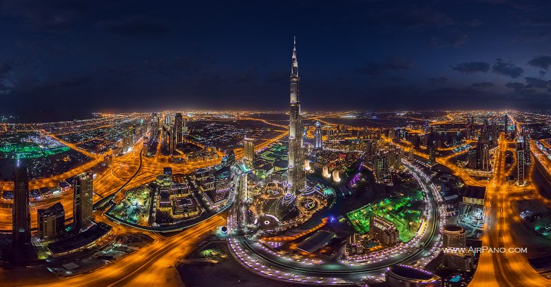 Дубай, ОАЭ. Бурдж-Халифа ночью