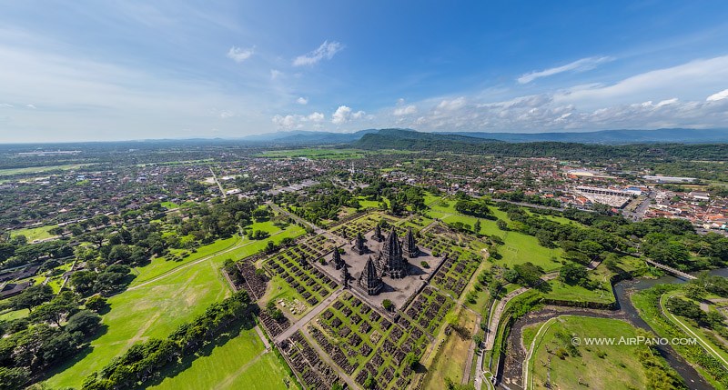 Храмовый комплекс Прамбанан, Индонезия
