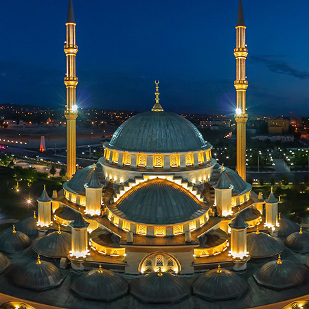 مسجد احمد قدیروف، شهر گروزنی، روسیه