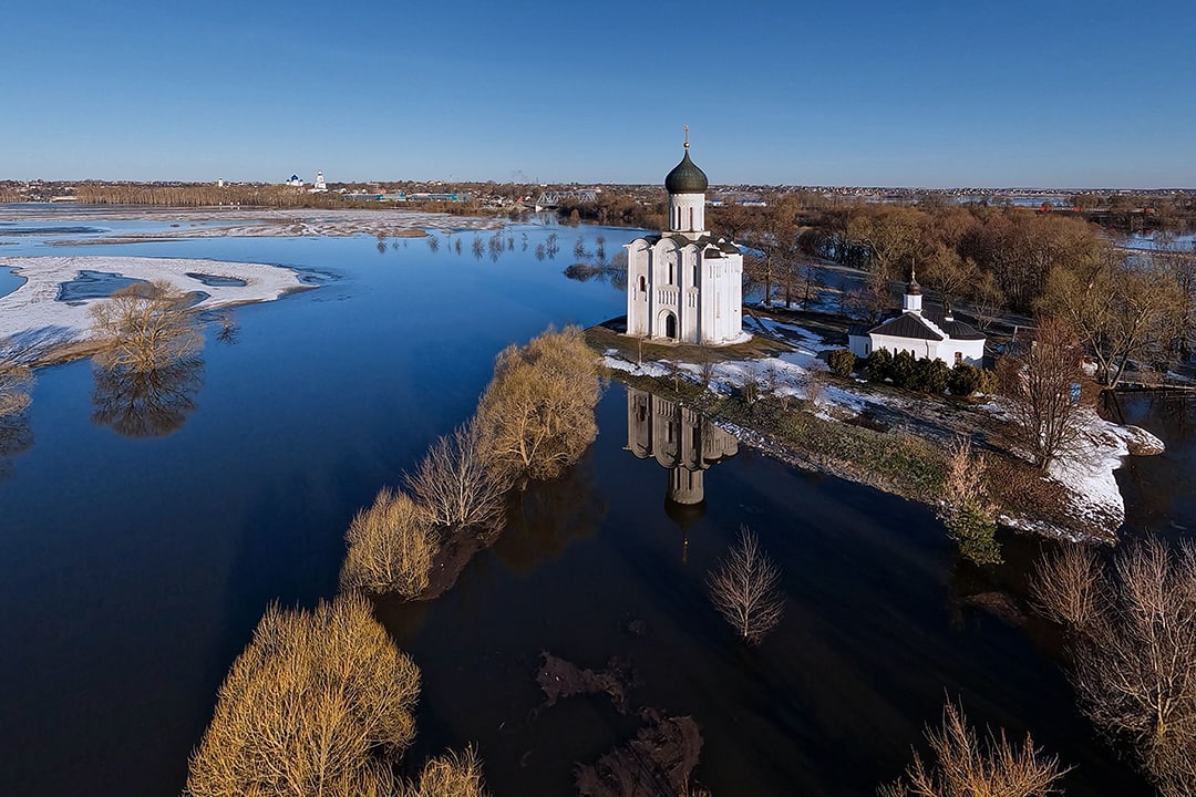 Church of the Intercession on the River Nerl in spring flood