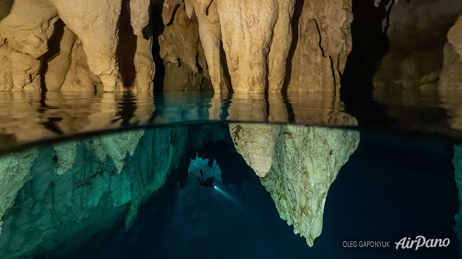 Пещера Канделябров (Chandelier Cave), Палау