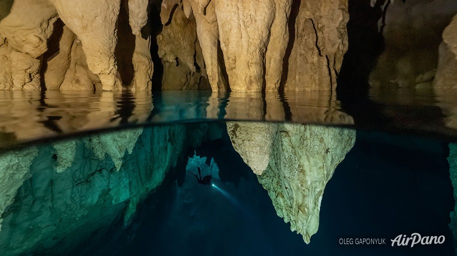 Пещера Канделябров (Chandelier Cave), Палау