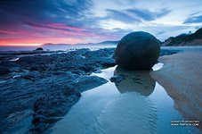 Moeraki boulders #8