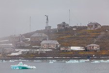 Franz Josef Land, Tikhaya Bay