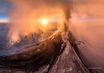 Извержение вулкана Ключевская Сопка №24