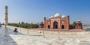 Taj Mahal Mosque