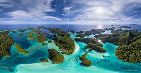 Острова Ваяг с воздуха, архипелаг Раджа-Ампат, Индонезия, #10