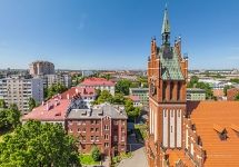 Кирха Святого Семейства (ныне Концертный зал филармонии) Кирха Святого Семейства (ныне Концертный зал филармонии)
