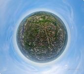 Старый немецкий район Амалиенау с высоты. Планета Старый немецкий район Амалиенау с высоты. Планета