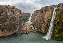 Водопад «Кресло ангела». Водопад Виктория, Замбия-Зимбабве