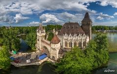 Замок Вайдахуняд Замок Вайдахуняд