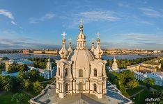 Смольный собор. Санкт-Петербург, Россия. Православие Смольный собор. Санкт-Петербург, Россия. Православие
