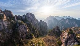 Рядом с Летающим Камнем Рядом с Летающим Камнем