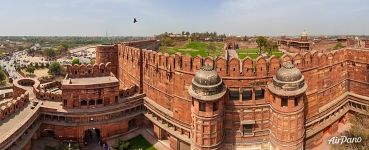 Entrance to the Agra Fort