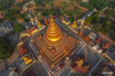 Ступа Швезигон (Shwe-zi-gon). Баган, Мьянма