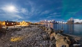 Polar lights in Reine