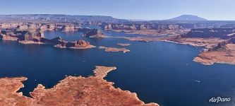 Озеро Пауэлл, Юта-Аризона, США Озеро Пауэлл, Юта-Аризона, США